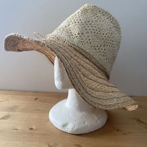 Talbots Straw Hat NWT Woven Braided Wide Brim Sunhat Beach Garden Vacation OS